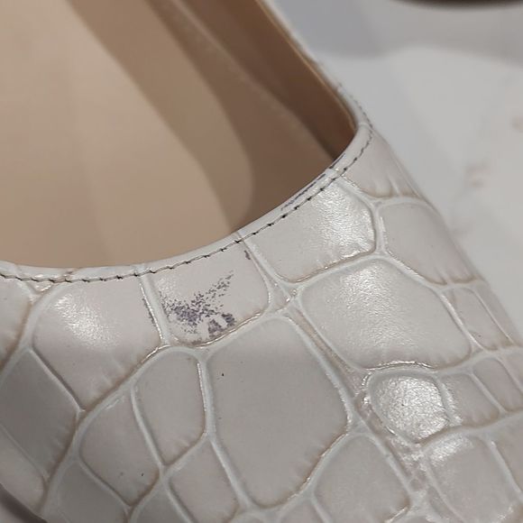 Cole Haan Emilee Leather Croc Embossed Side Cut Out Stacked Block Heel Pumps - Picture 10 of 13